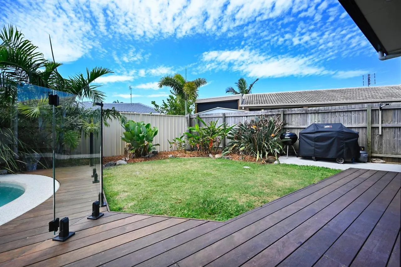 Stylish Beach Side Gem - Pool, Beach Zg7 Kawana Waters Διαμέρισμα